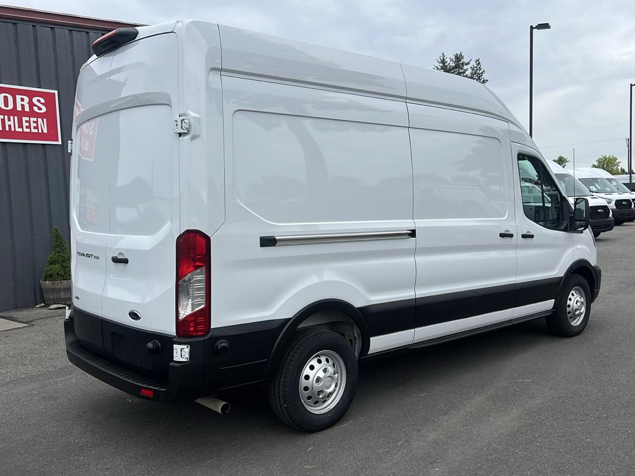 ford transit van 2025 1FTBR2X84SKB17237 image ford transit van 2025 1FTBR2X84SKB17237 image